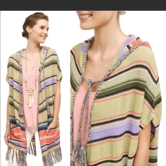 Anthropologie Moth Calexico Multicolor Stripe Knit Hooded Fringe Poncho Small - Picture 2 of 13